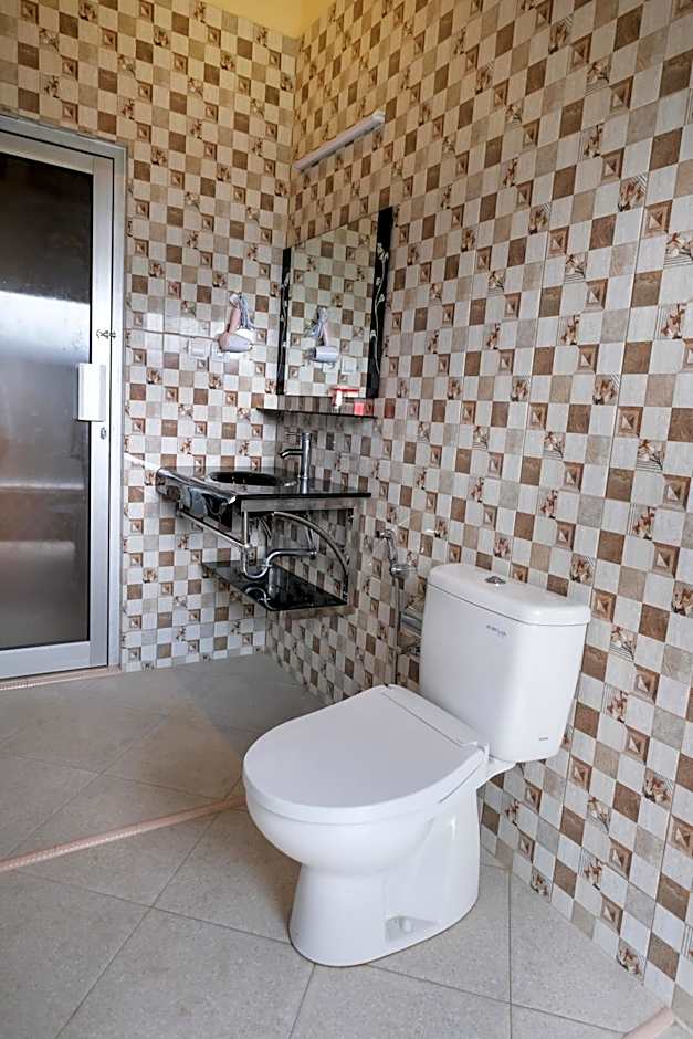 Kampoeng Joglo Boutique Hotel