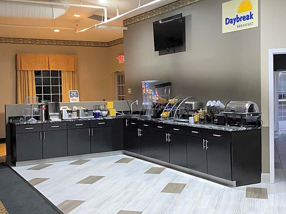 Days Inn by Wyndham Pentwater