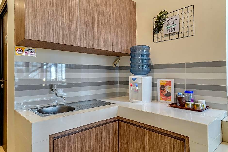 OYO Life 90211 I-sidji Inn