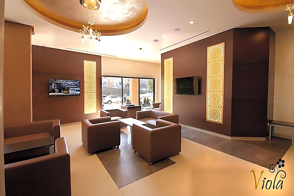 Viola Hotel Suites