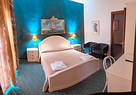 Hotel Rey's