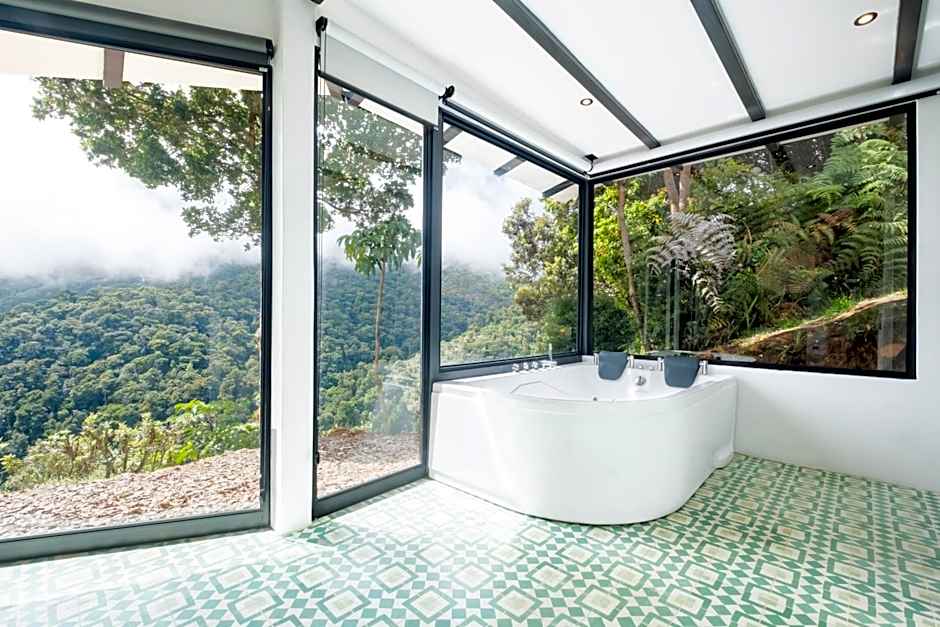 Dantica Cloud Forest Lodge