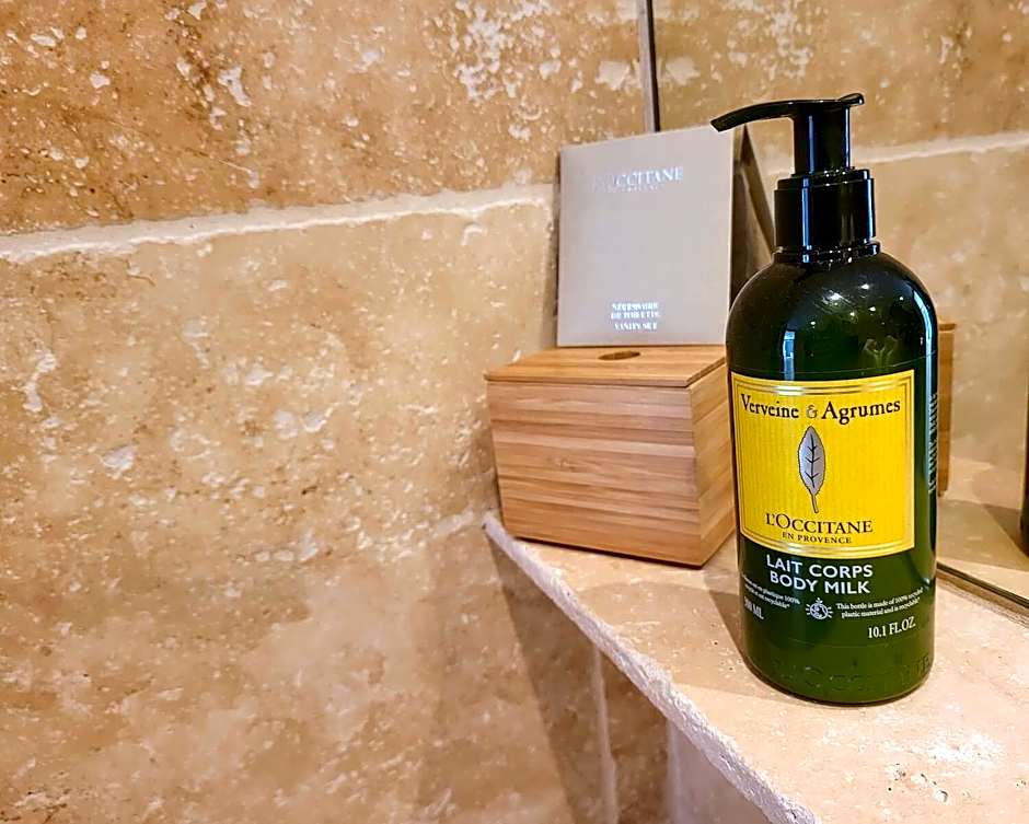 Domaine Ribiera, Hotel 5 Etoiles, SPA & Golf - Forcalquier