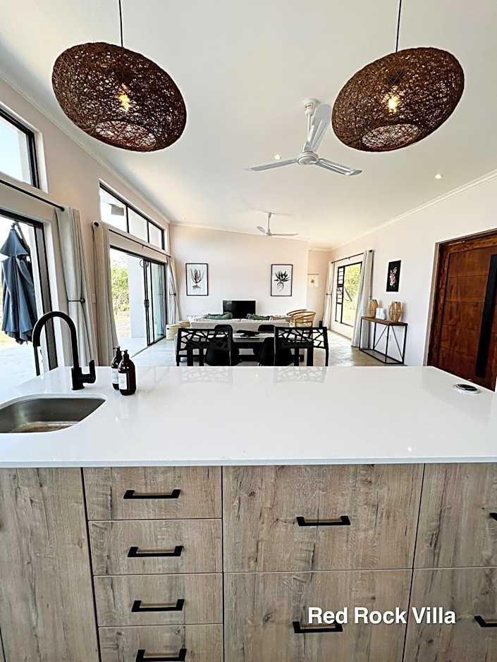 24 Degrees South Country Estate