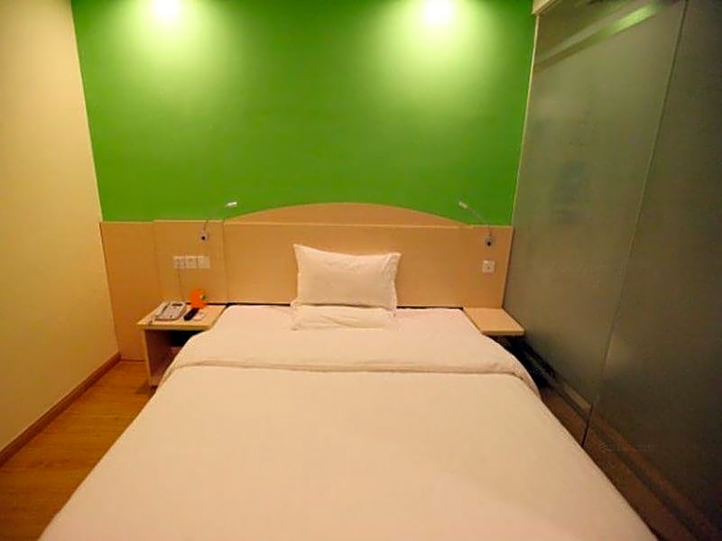 7Days Inn Ningbo Tianyi Square Zhongshan Mansion