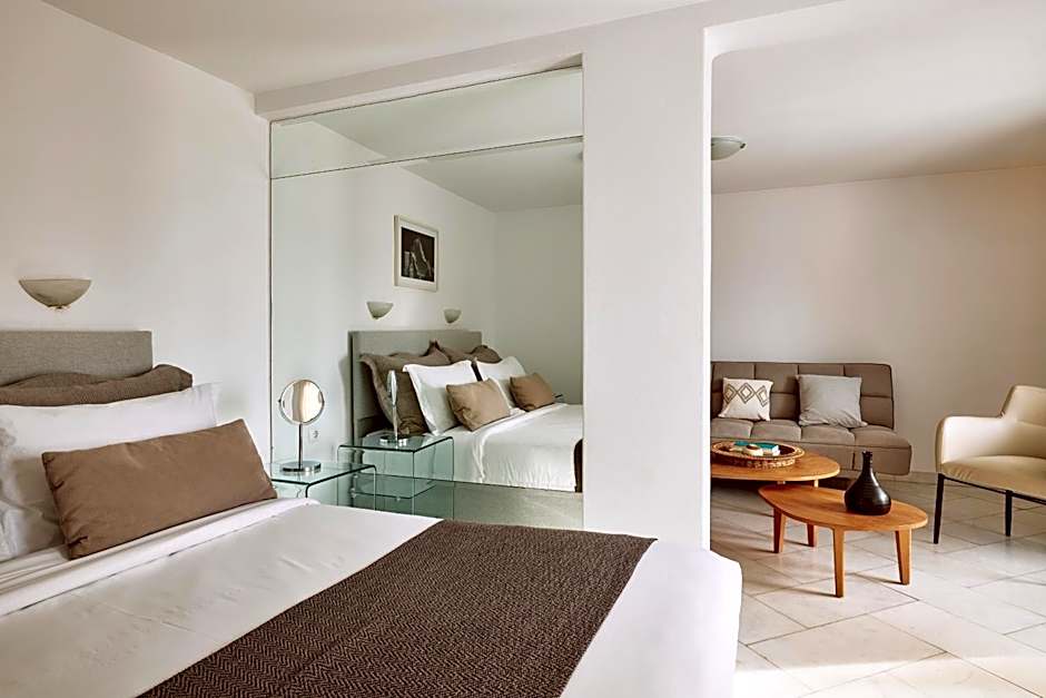 Hotel Adonis