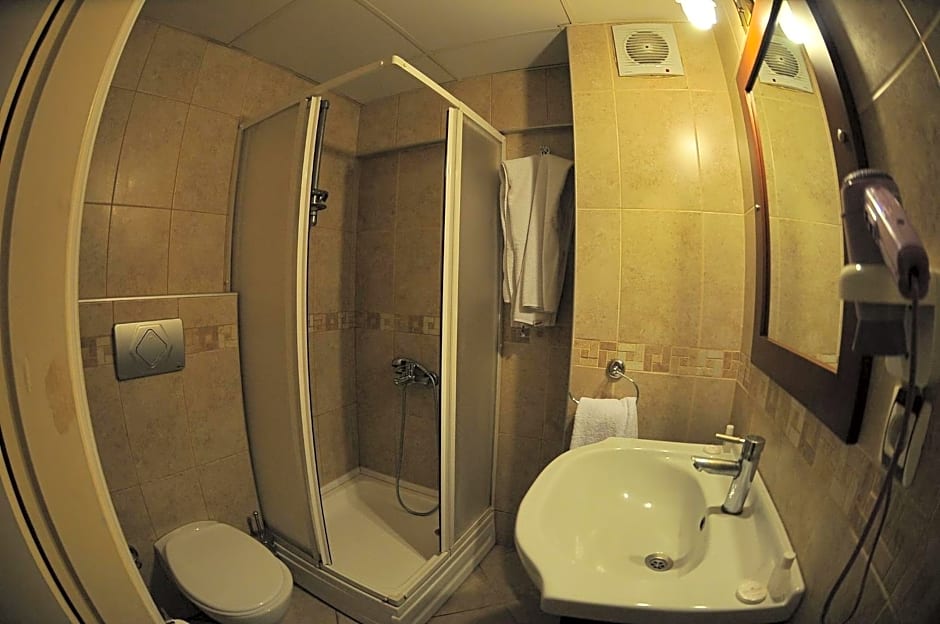 Antikhan Hotel