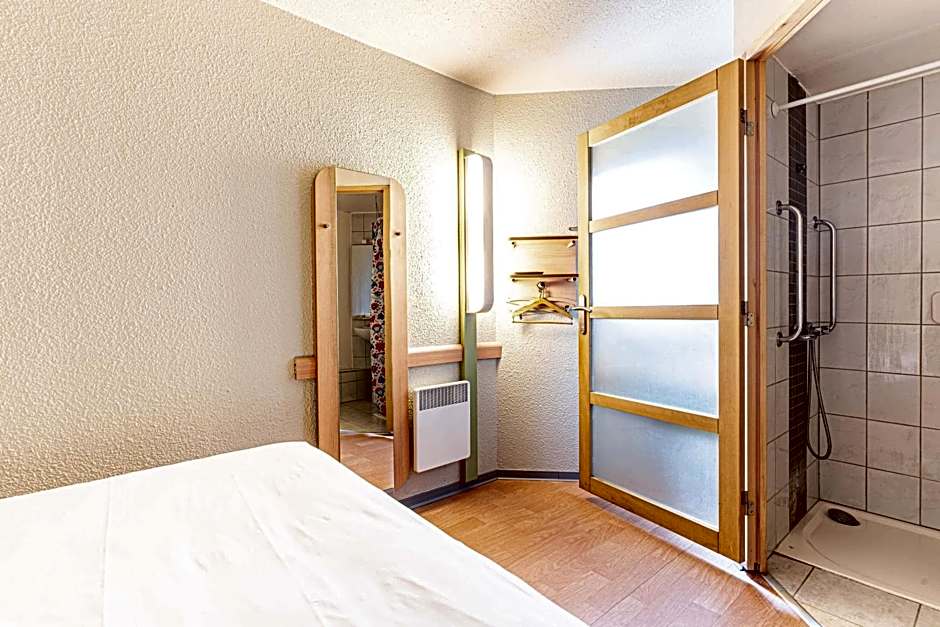 Fasthotel Cleon Rouen Sud