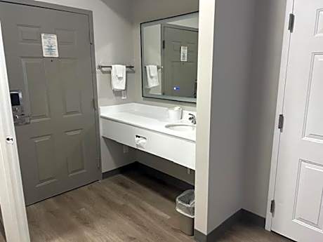 Double Room with Two Double Beds - Non-Smoking