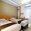 Nozz Hotel