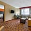 Best Western Plus The Inn At Sharon/Foxboro