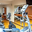 Comfort Suites Outlet Center