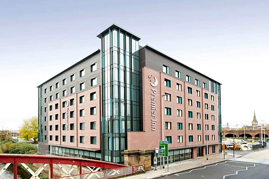Premier Inn Manchester City Centre West