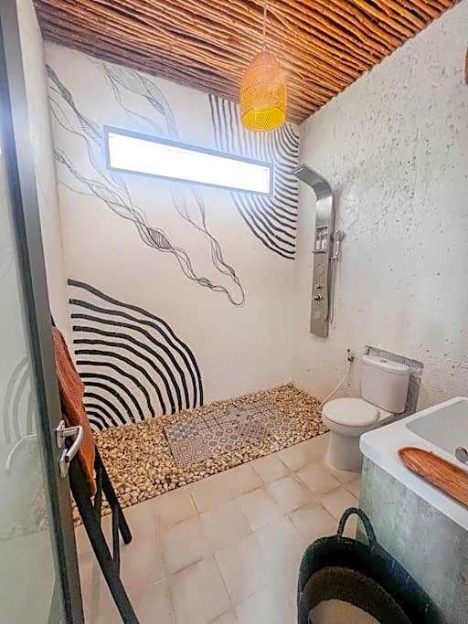 Air Svarga Villa - Luxe Designer Villa Canggu