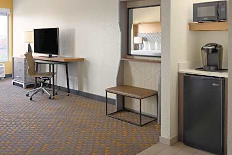 King Room with Jetted Tub