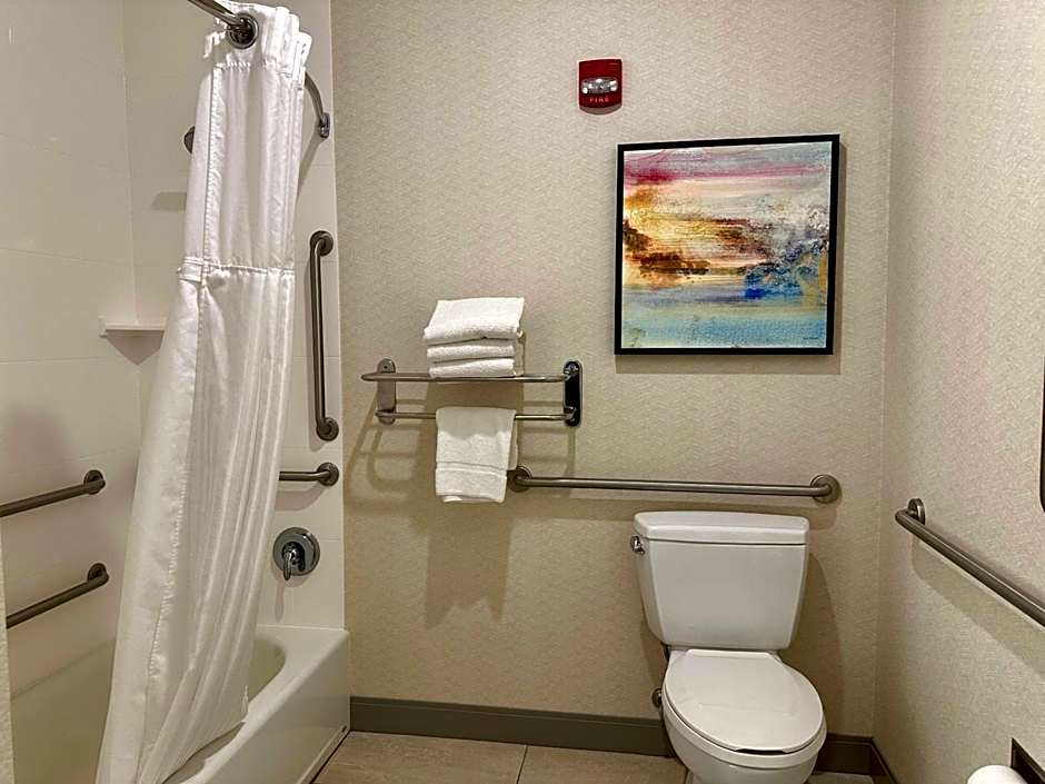 Hilton Garden Inn Oconomowoc