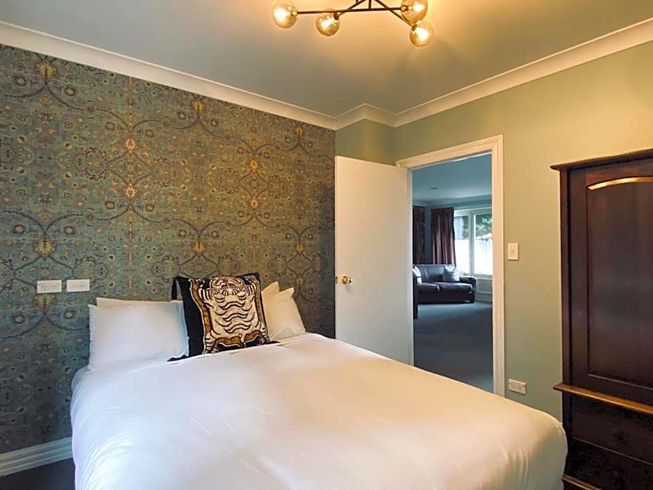 The Dairy Hotel Queenstown, A Naumi Chapter