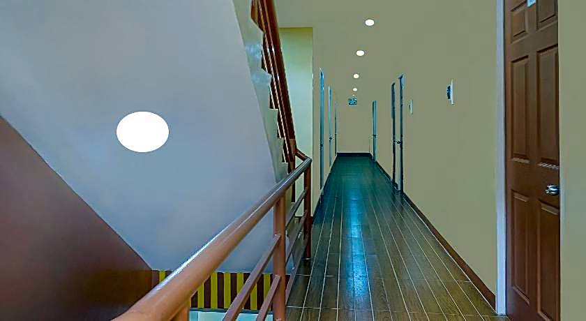 RedDoorz @ La Briana Guest House Bantayan Cebu