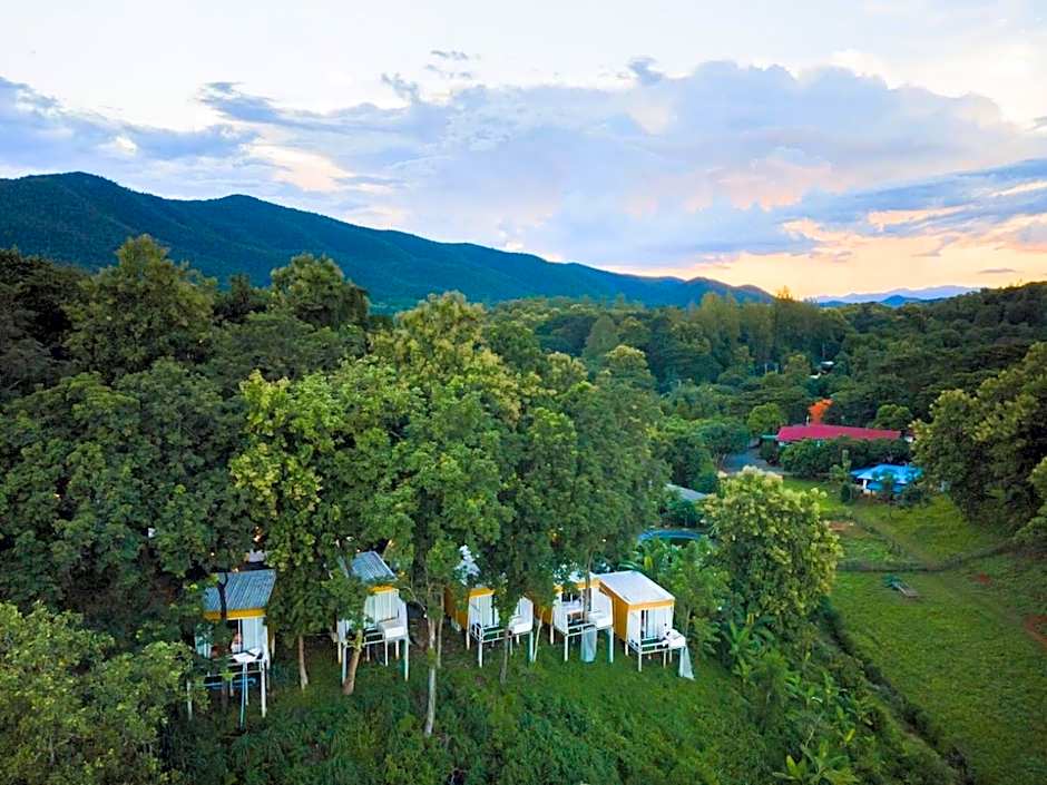 แคมป์ต๊ะต่อนยอน แม่กำปอง เชียงใหม่ CAMP Ta-Torn-Yorn Maekampong Chiang Mai