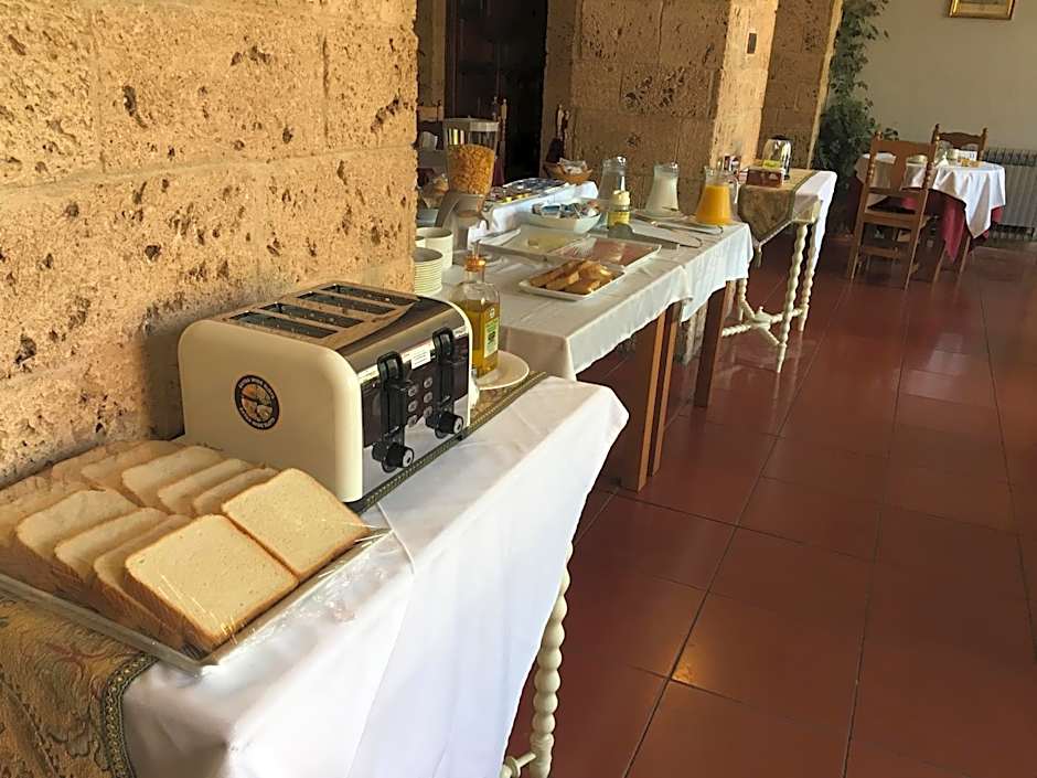 MONASTERIO de SANTA MARÍA DE VALVANERA