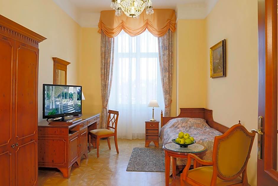 Bristol Kralovska Vila