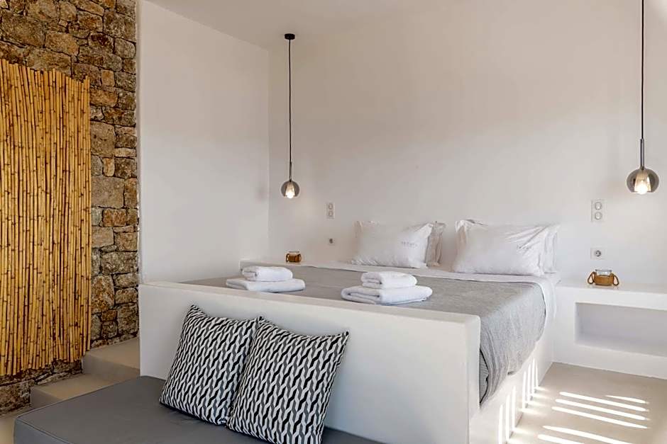 Trinity Mykonos - Beachfront Villa