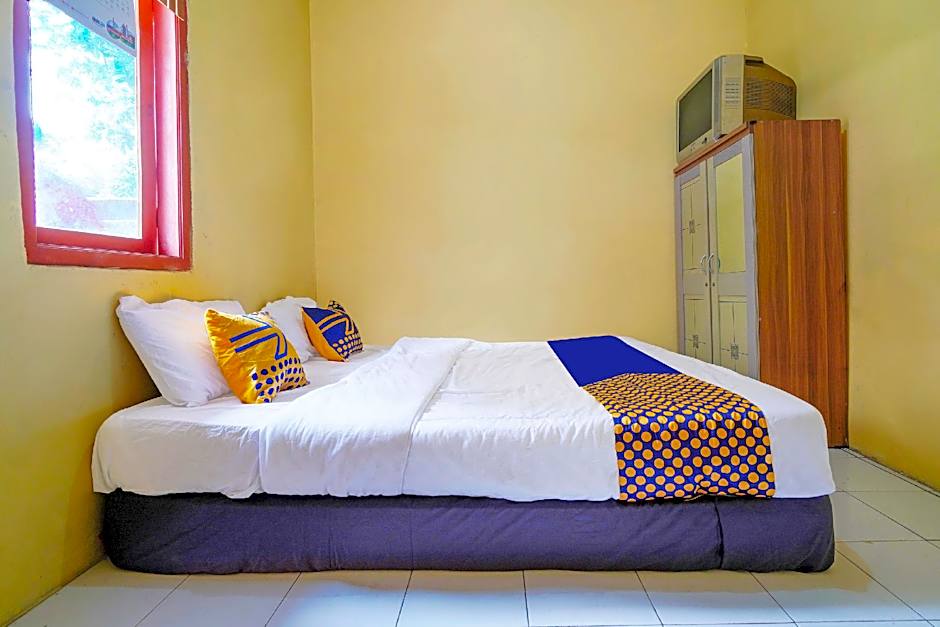 SPOT ON 91638 Anna Homestay Syariah