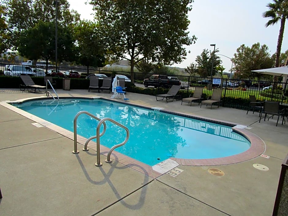 SureStay Plus Hotel by Best Western Rocklin