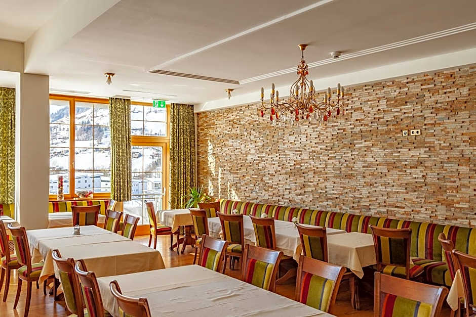 Harmony Hotel Harfenwirt