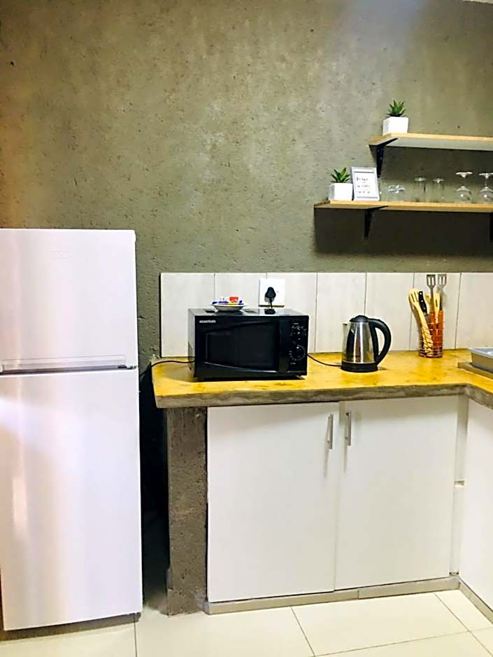 Asante’s Guest House