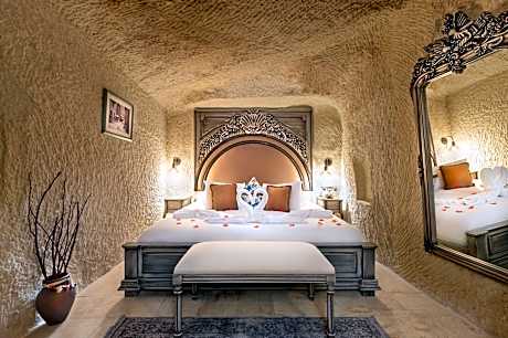 Traditional Suite - Tabiatin Mabedi