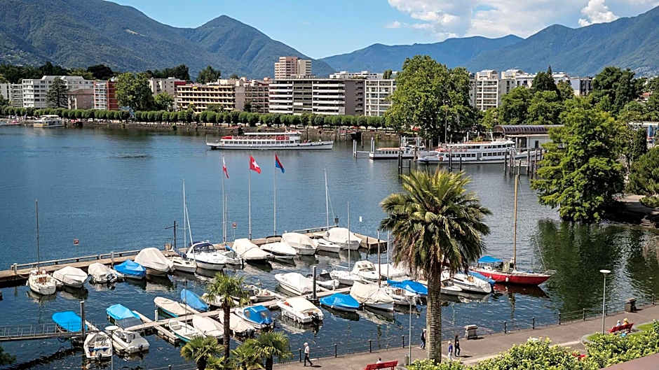 Hotel Lago Maggiore - Welcome!