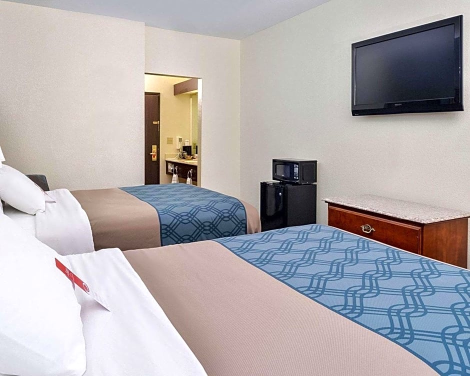 Econo Lodge Inn & Suites Shelbyville