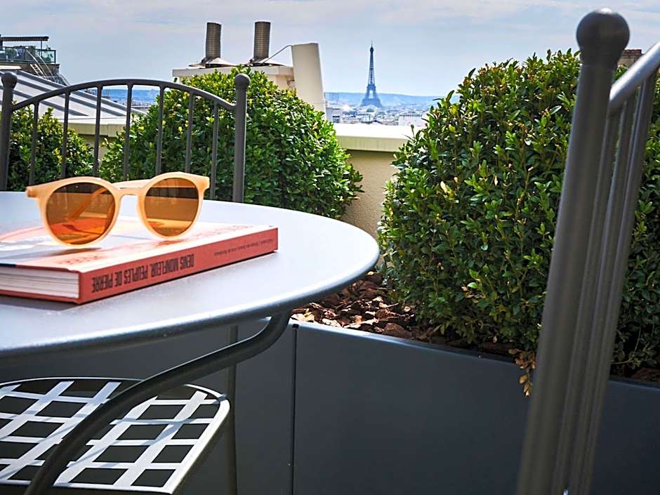 Mercure Paris Butte Montmartre Basilique