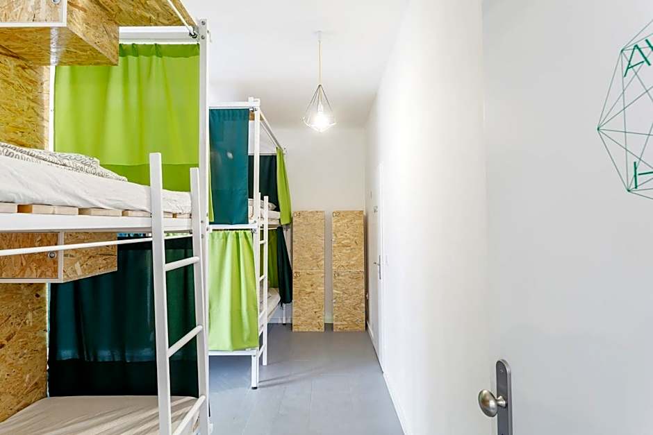 Avenue Hostel