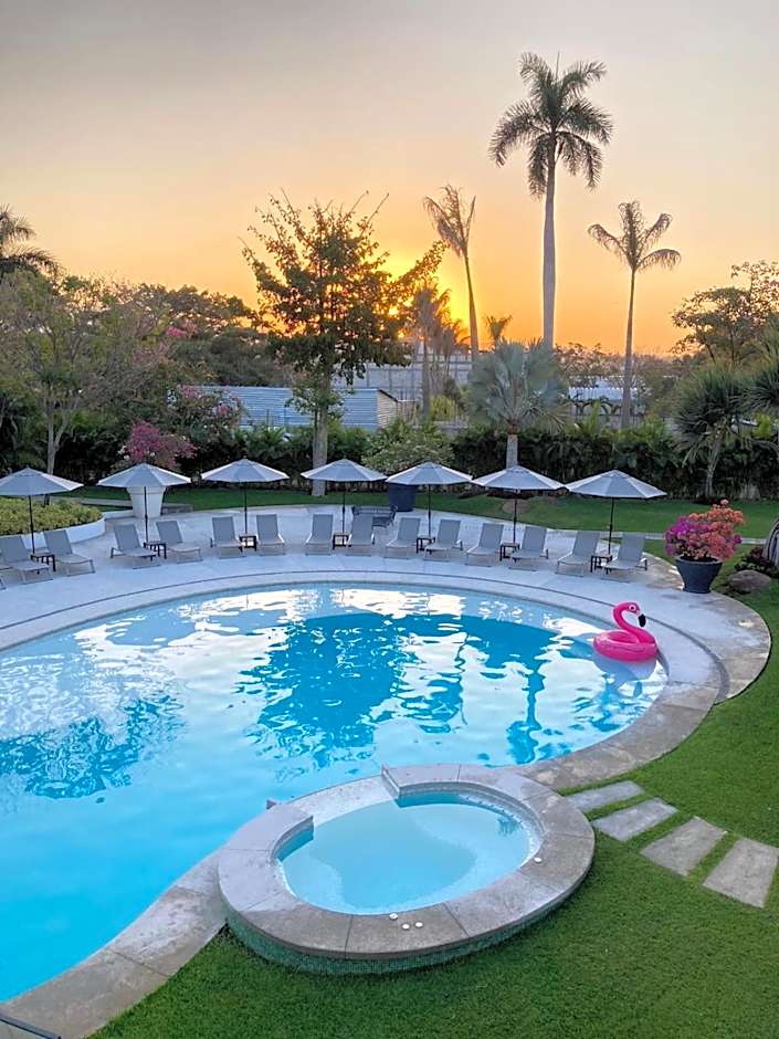 Xhiara Hotel