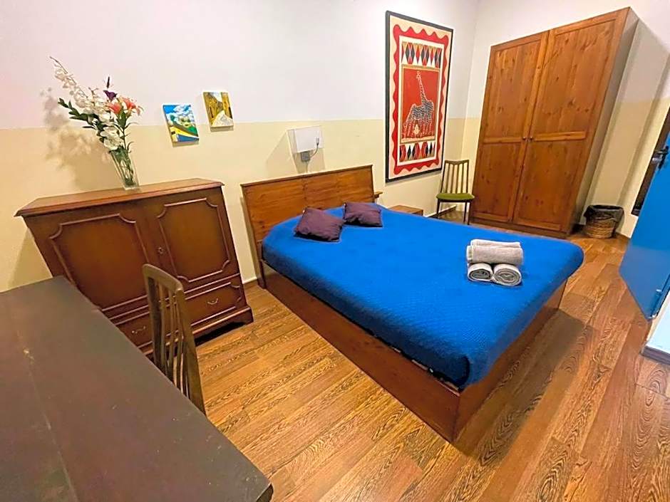 Marco Polo Party Hostel