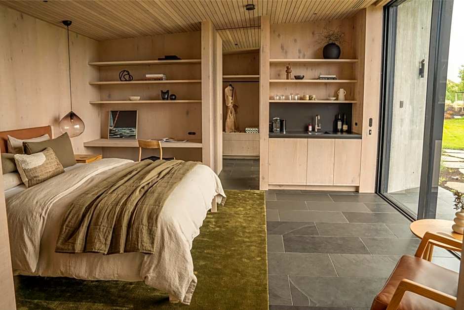 Craggy Range Luxury Vineyard Retreat