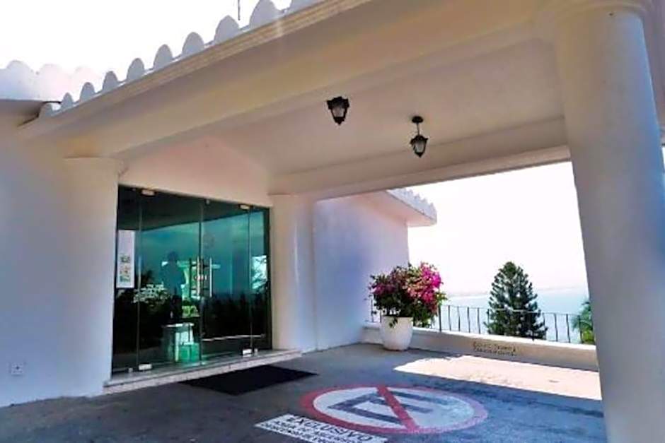 Hermoso condominio en Bahía Manzanillo