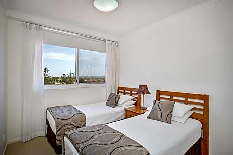 Three-Bedroom Apartment with Ocean View