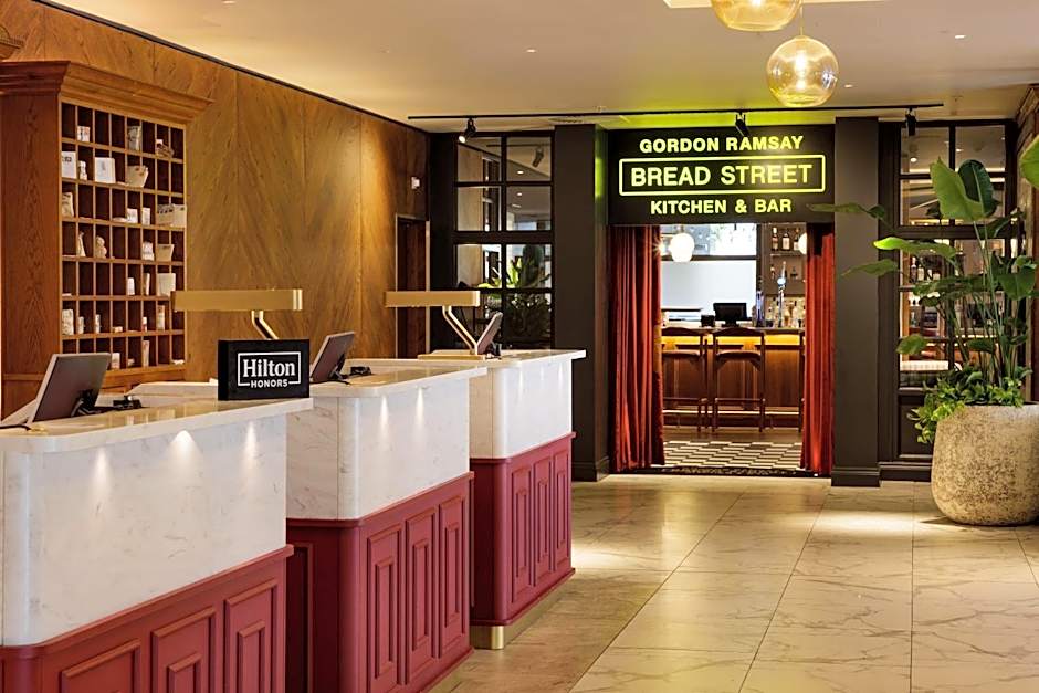 DoubleTree by Hilton Bath