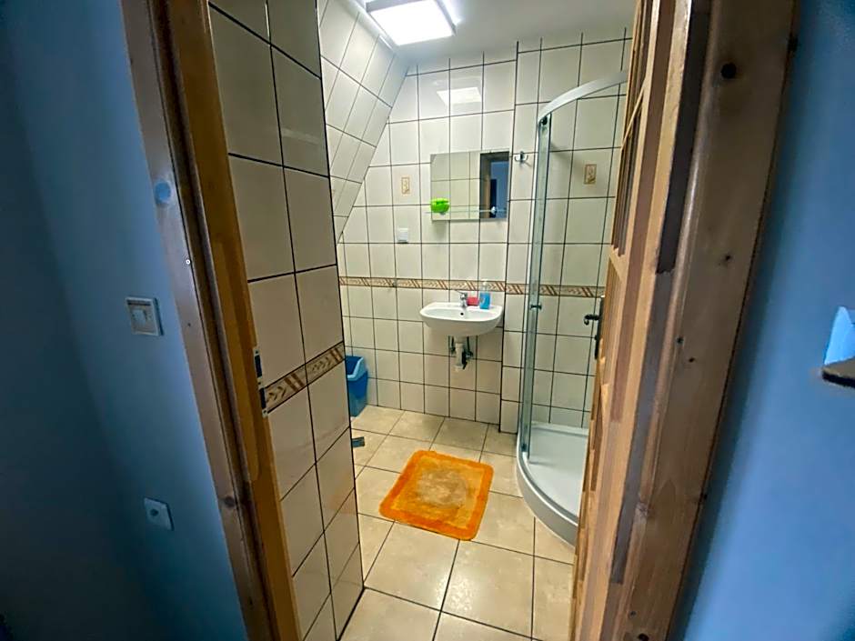 Wynajem Pokoi gościnnych Jaś i Małgosia