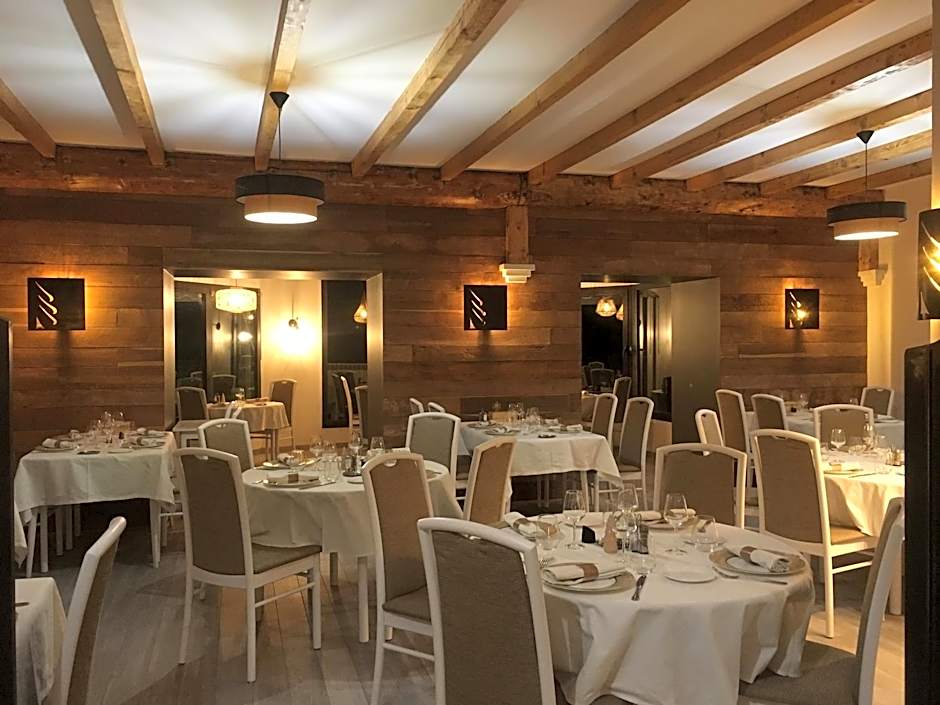 Logis Hotel Restaurant des Sapins