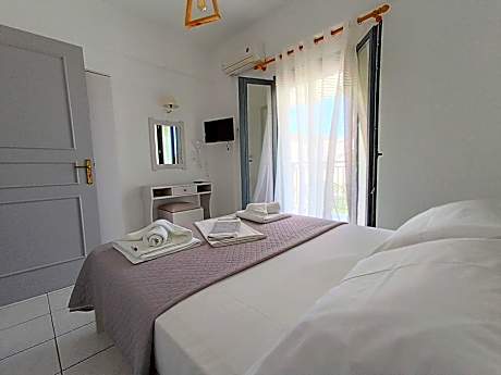 Emilia Apartments