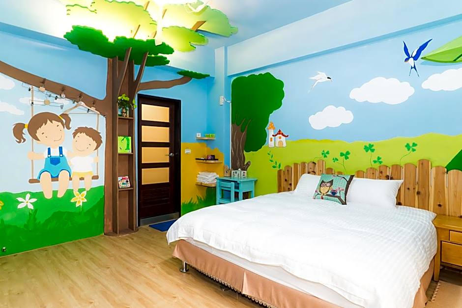 Books & Woods Bed and Breakfast