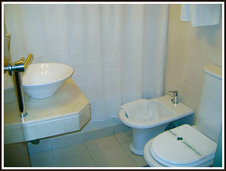 Alpino Hotel
