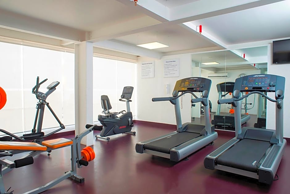 Holiday Inn Express & Suites Queretaro By IHG