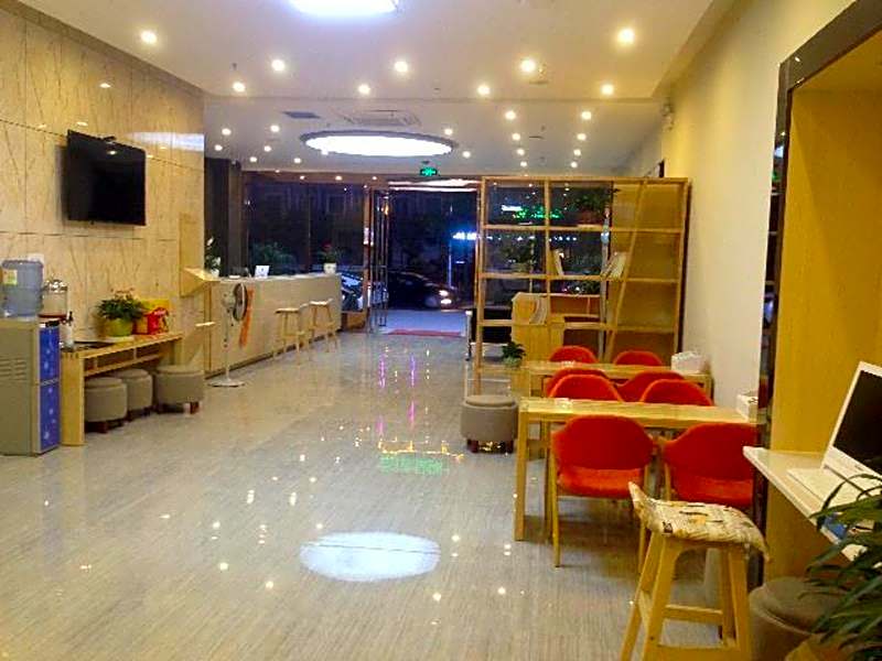 7 Days Premium Dongxing Dongmeng Avenue Port