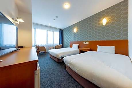 Standard Twin Room - Non-Smoking
