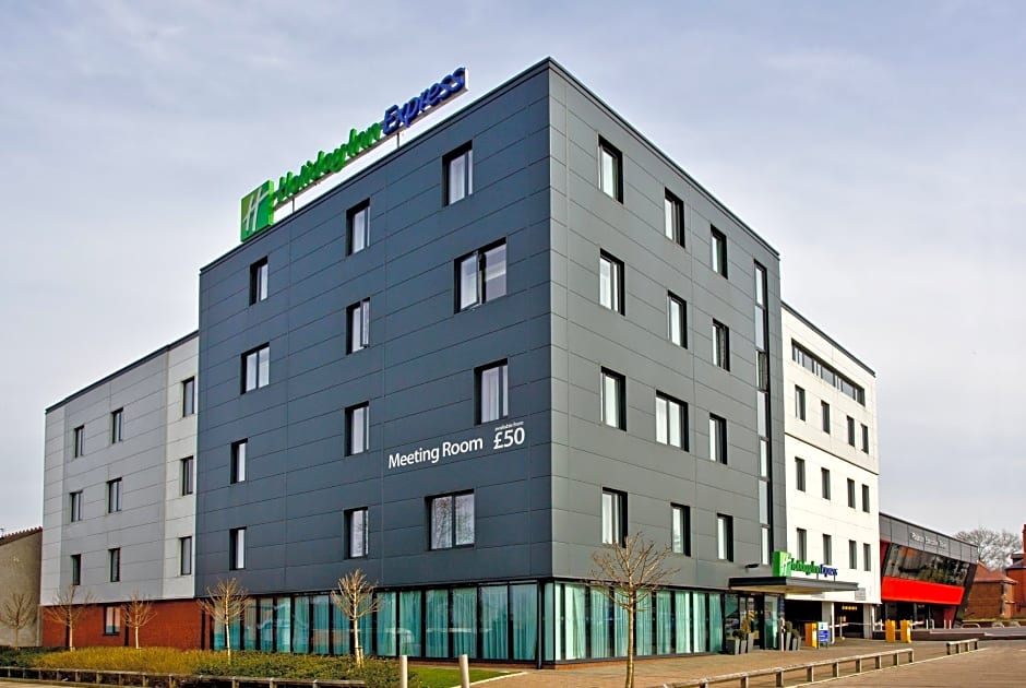 Holiday Inn Express Birmingham–South A45 By IHG
